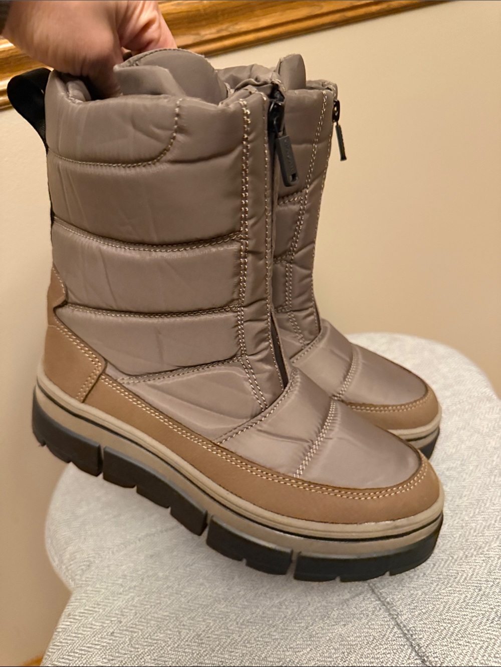 Pajar Gala Front Zip Waterproof Platform Ankle Bootie. - Picture 7 of 7